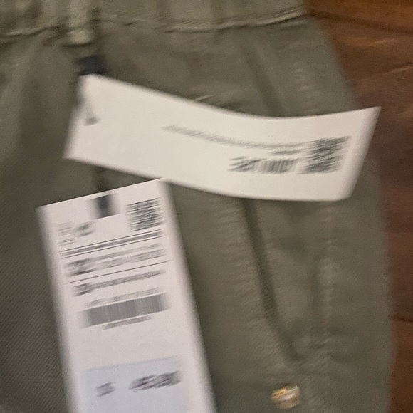 Zara Green Pants NWT! - Picture 3 of 4